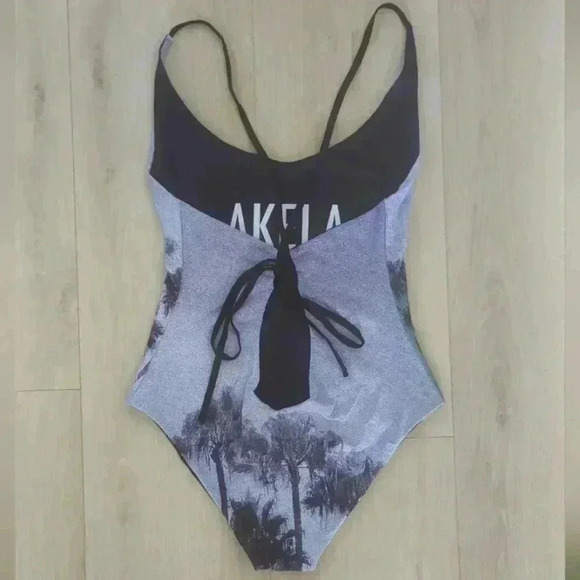 AKELA SURF | Women's Grey/Black Palm Tree Reversible One Piece Swimsuit - Picture 4 of 7